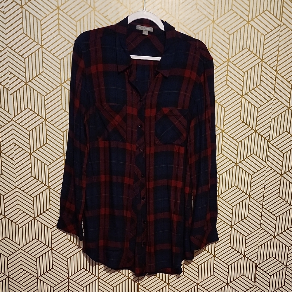 Go Silk Plaid Button-Up Shirt in Red and Blue